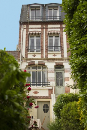 Отель Honfleur house  Онфлёр